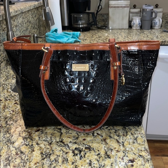 Brahmin Handbags - EUC Authentic Brahmin